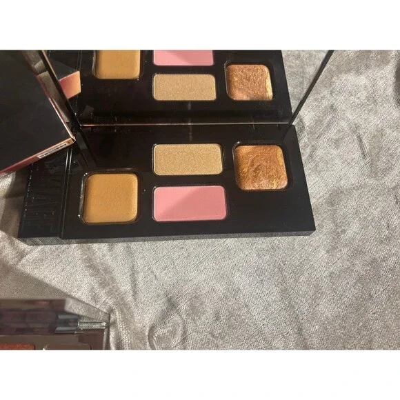 Il makiage bronzer and eye palette